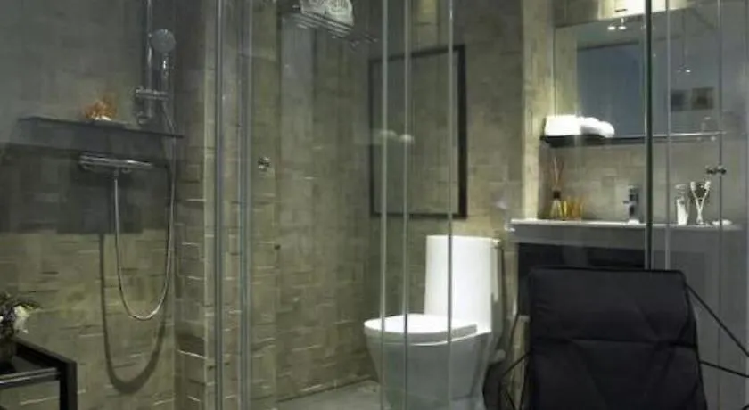 M1 North Point Hotel Hong Kong 3*,